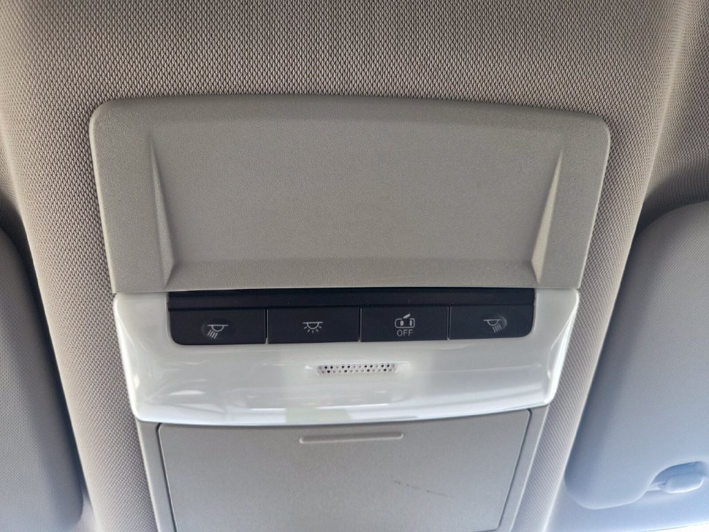 Used 2026 Nissan Rogue S FWD image 19