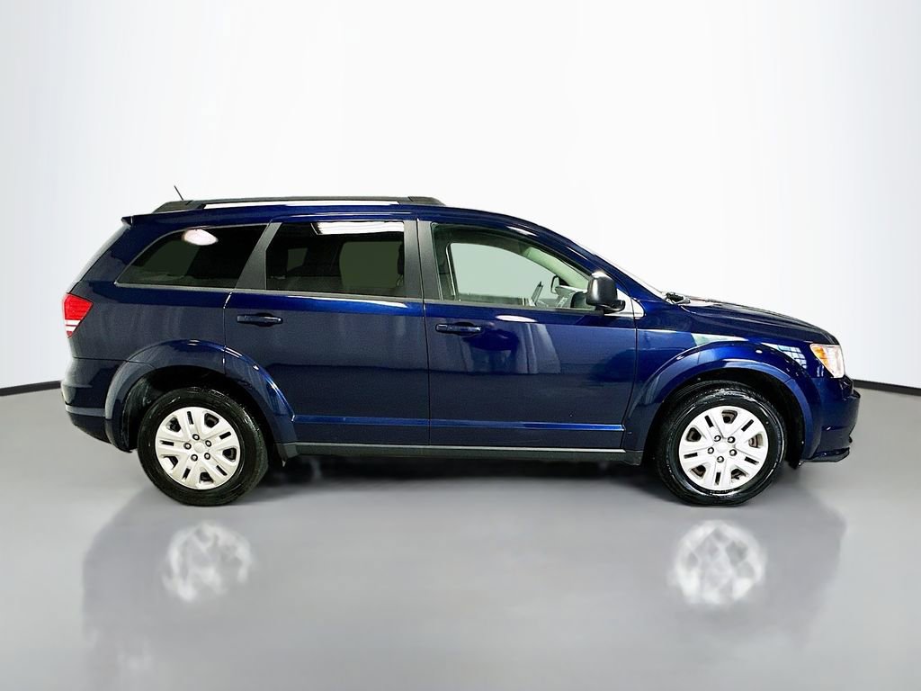 Used 2017 Dodge Journey SE FWD image 9