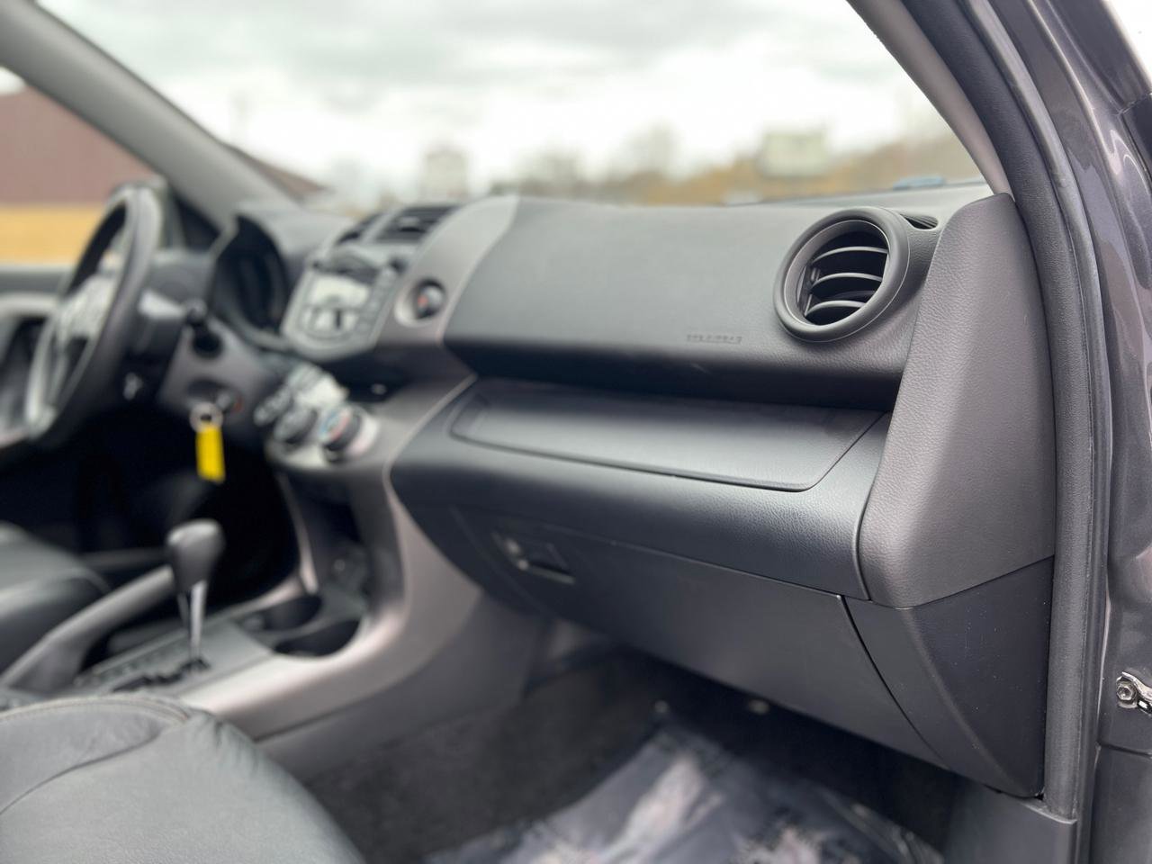 Used 2010 Toyota RAV4 Sport AWD/4WD image 37