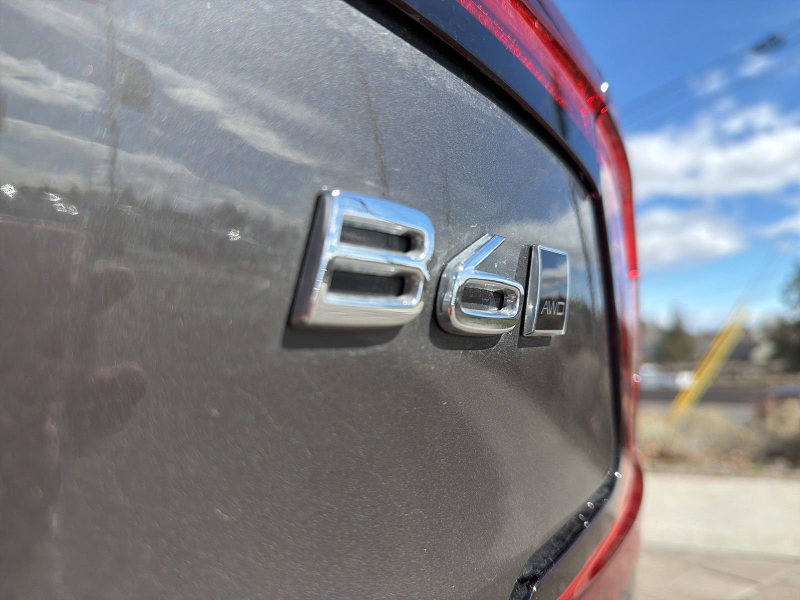 Certified 2025 Volvo S90 B6 Plus w/ Protection Package Premier image 11