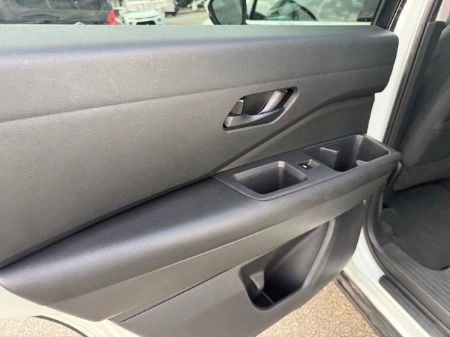 Used 2023 Nissan Pathfinder SV w/ Black Appearance Package AWD/4WD image 26