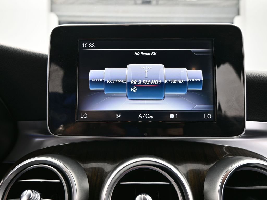 Used 2019 Mercedes-Benz GLC 300 4MATIC image 22