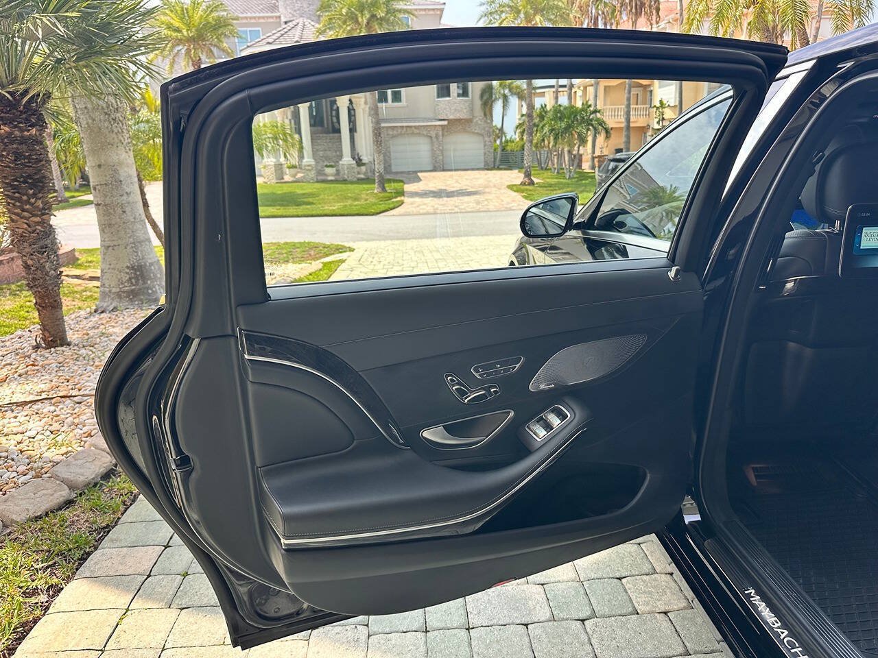 Used 2018 Mercedes-Benz Maybach S 560 4MATIC image 71