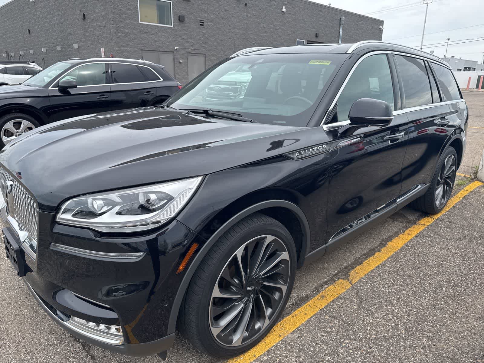 Used 2020 Lincoln Aviator Reserve w/ Equipment Group 202A AWD/4WD image 28