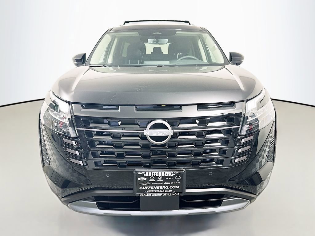 New 2026 Nissan Pathfinder SL AWD/4WD image 2