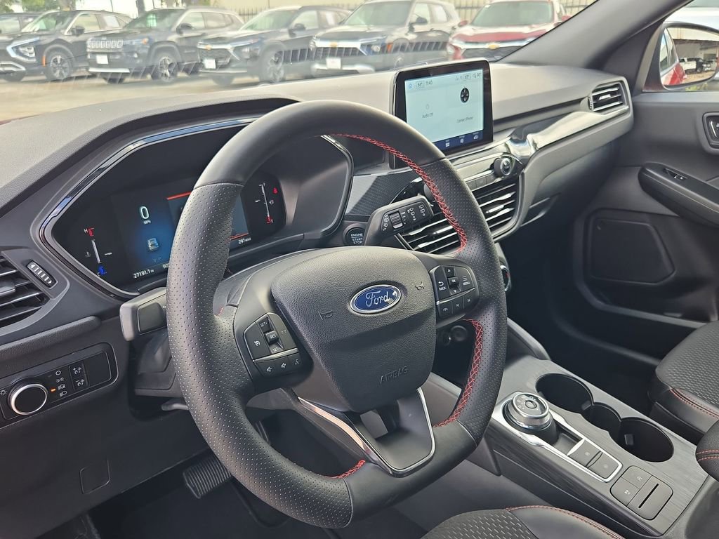 Used 2025 Ford Escape ST-Line AWD/4WD image 15