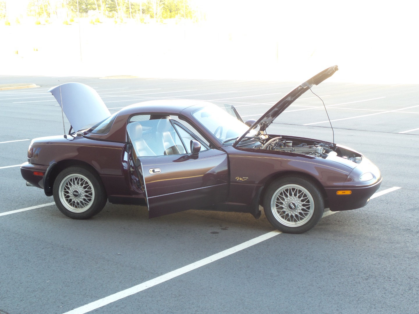 Used 1995 MAZDA MX-5 Miata RWD image 96