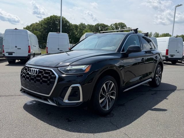 Used 2022 Audi Q5 2.0T Premium Plus w/ Premium Plus Package AWD/4WD image 3