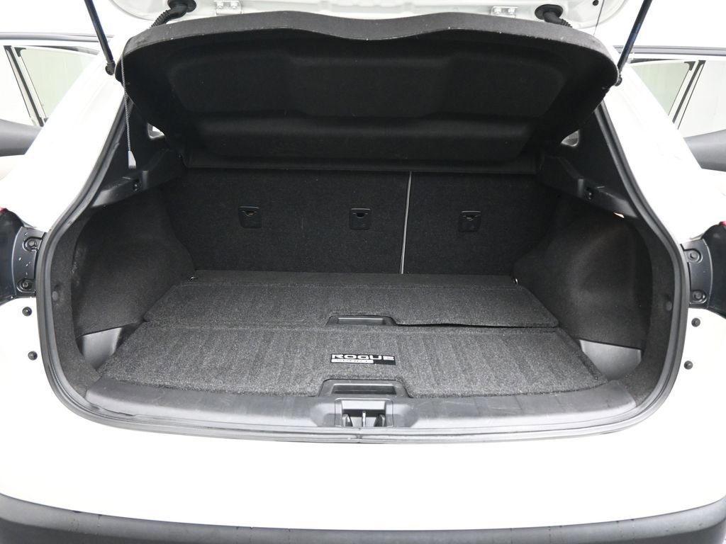 Used 2019 Nissan Rogue Sport SL w/ Premium Package image 22