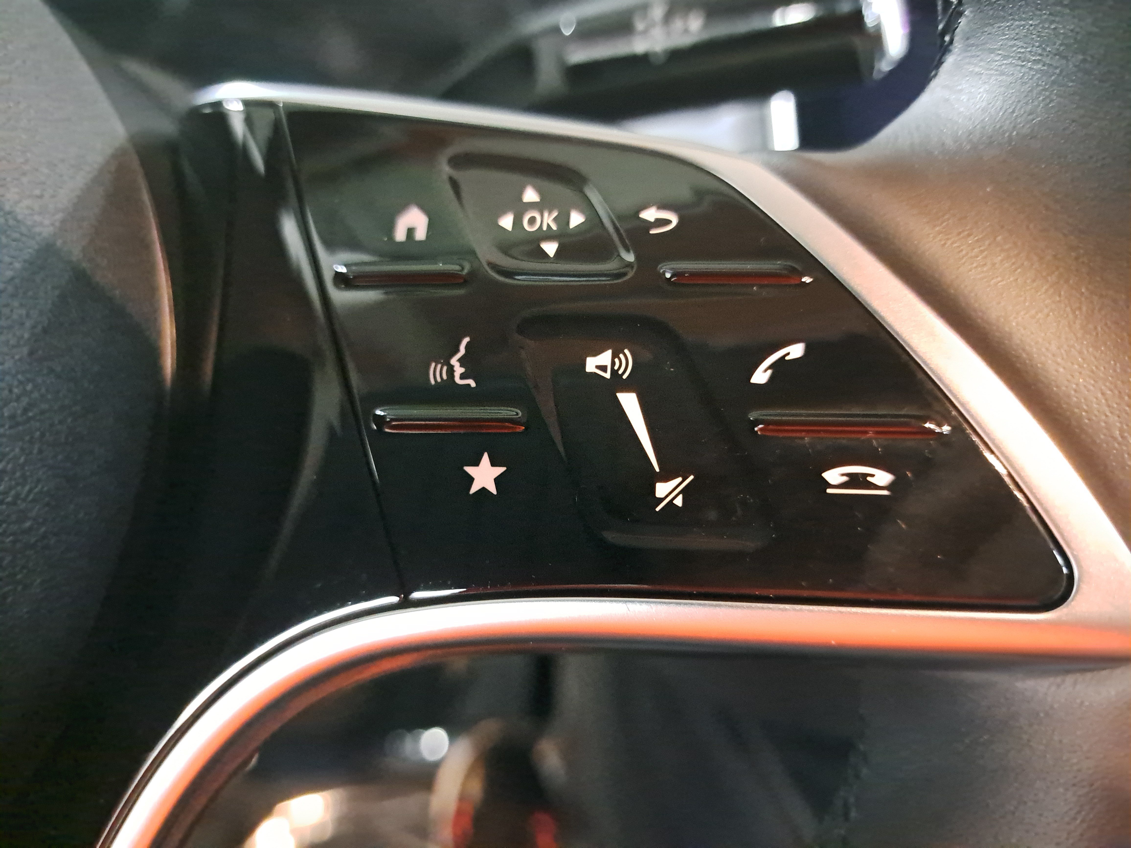 Used 2026 Mercedes-Benz E 350 4MATIC Sedan image 20