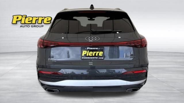 Used 2025 Audi Q5 Premium Plus AWD/4WD image 3