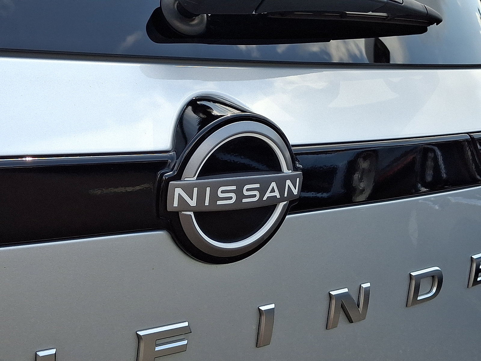 Certified 2024 Nissan Pathfinder S AWD/4WD image 28
