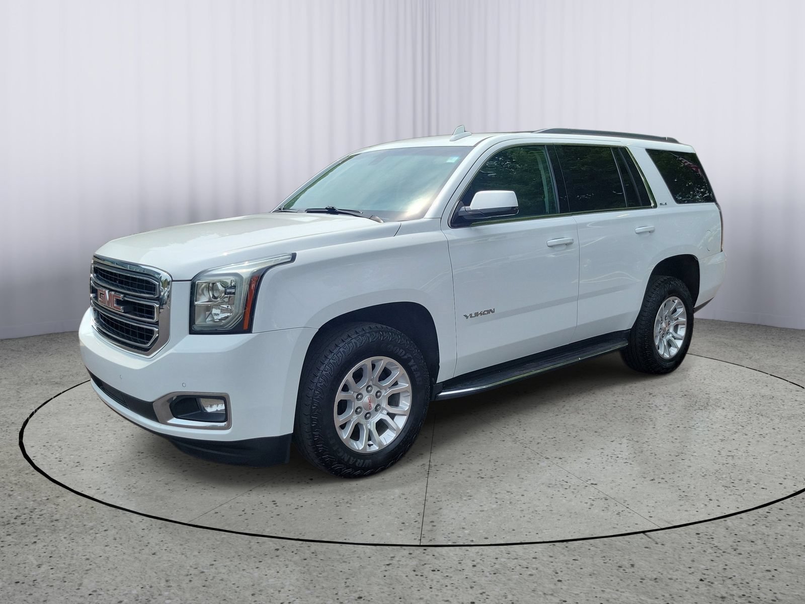 Used 2020 GMC Yukon SLE w/ Convenience Package AWD/4WD image 5