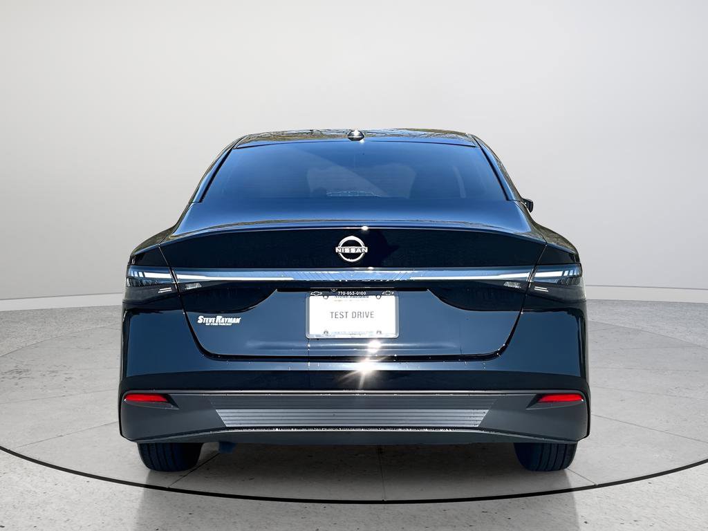 Used 2026 Nissan Sentra SV w/ Floor Mat Package FWD image 8