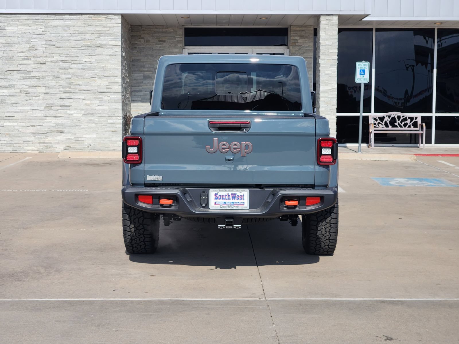 New 2026 Jeep Gladiator Mojave AWD/4WD image 8