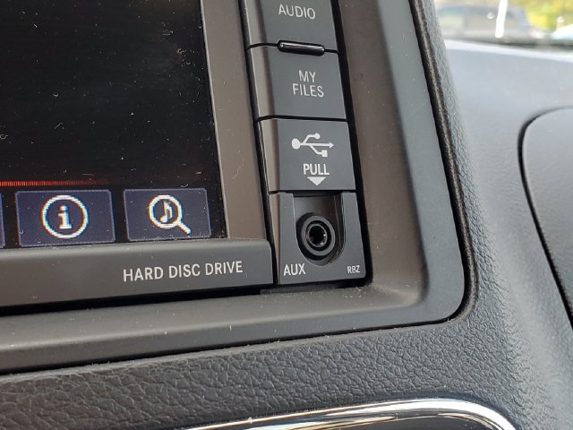 Used 2020 Dodge Grand Caravan SE FWD image 15
