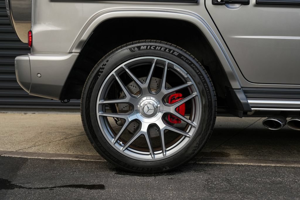 Used 2025 Mercedes-Benz G 63 AMG 4MATIC image 36
