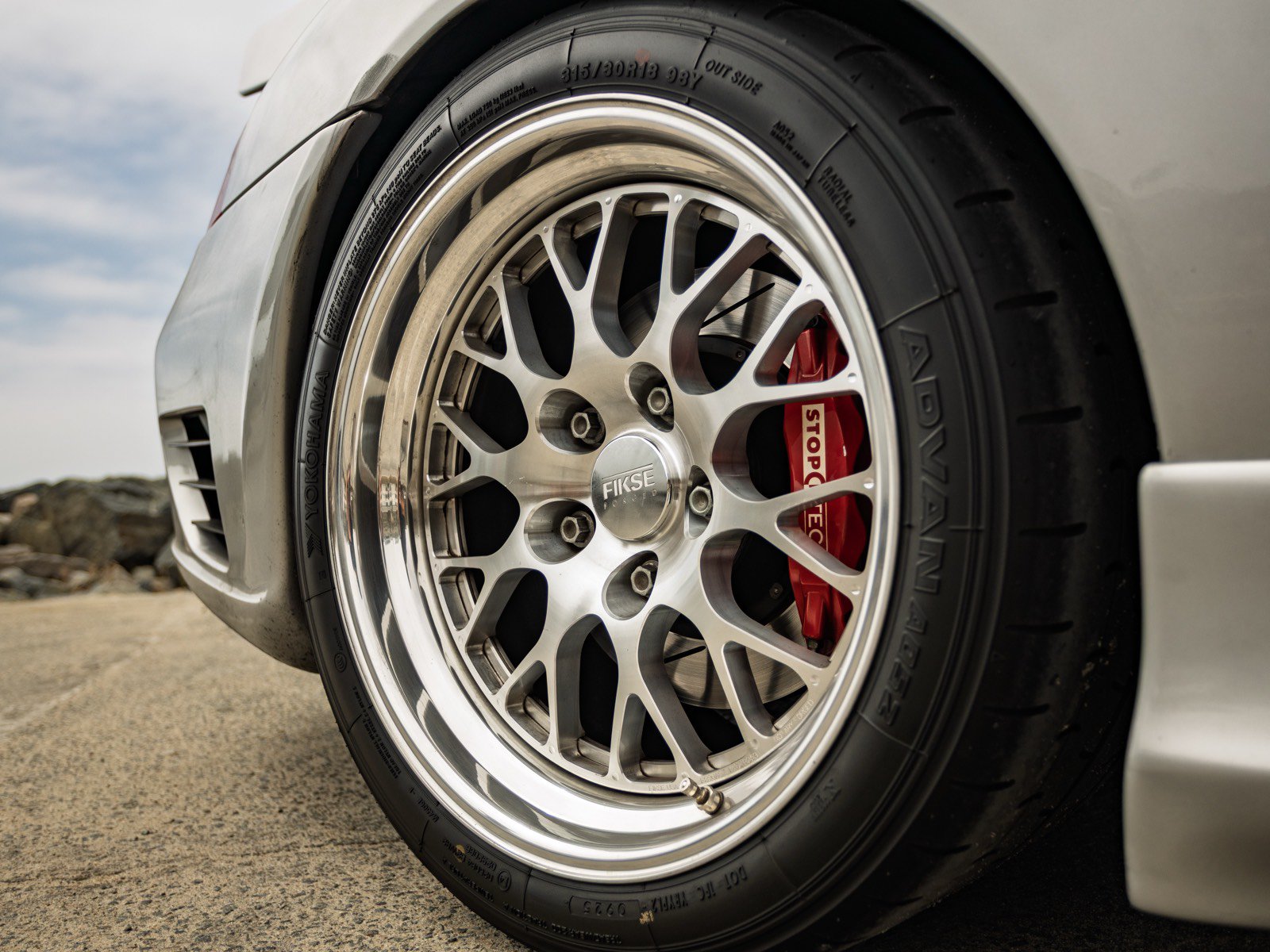 Used 2001 Porsche 911 Turbo AWD/4WD image 12