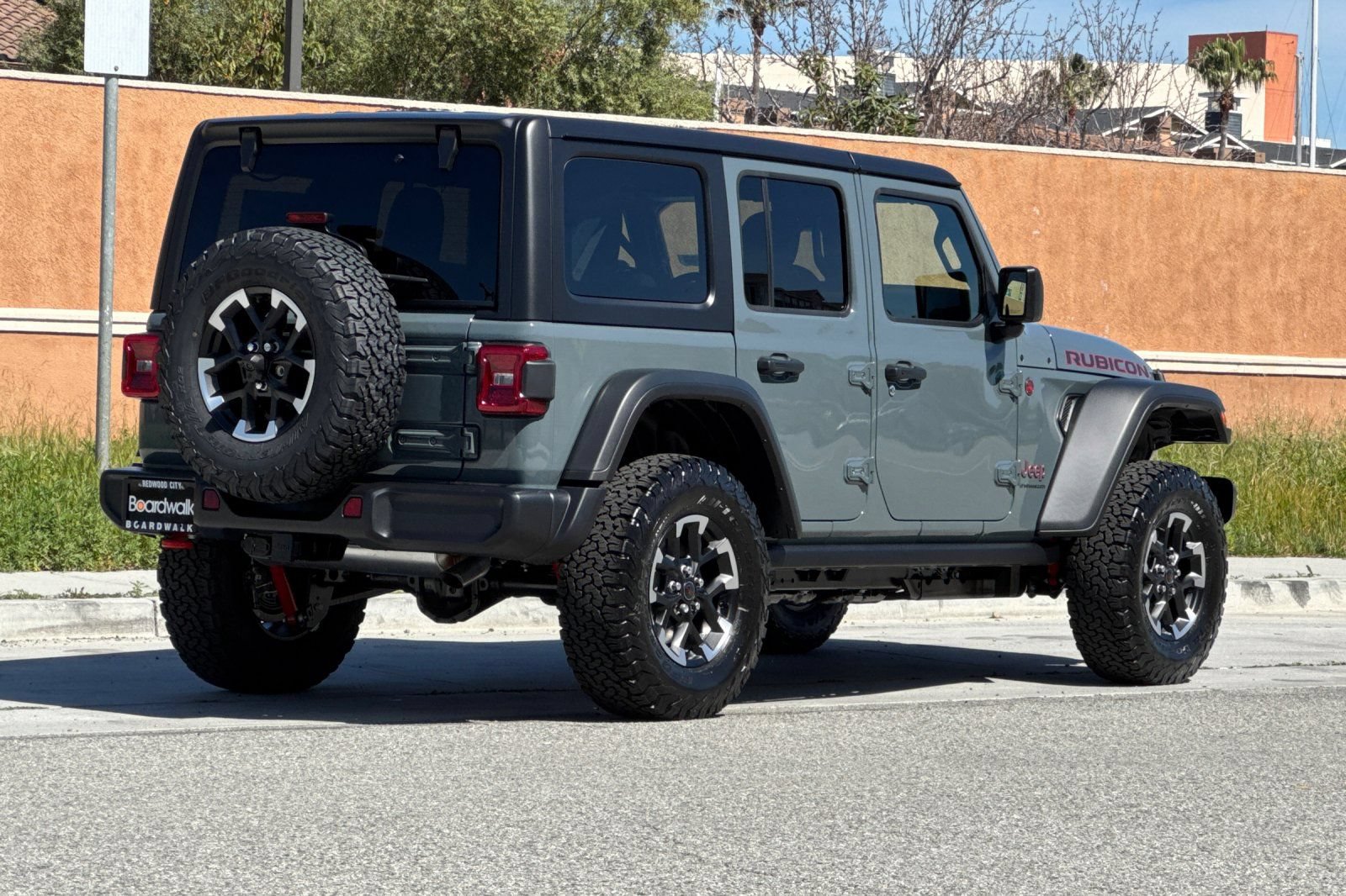New 2026 Jeep Wrangler Unlimited Rubicon AWD/4WD image 4