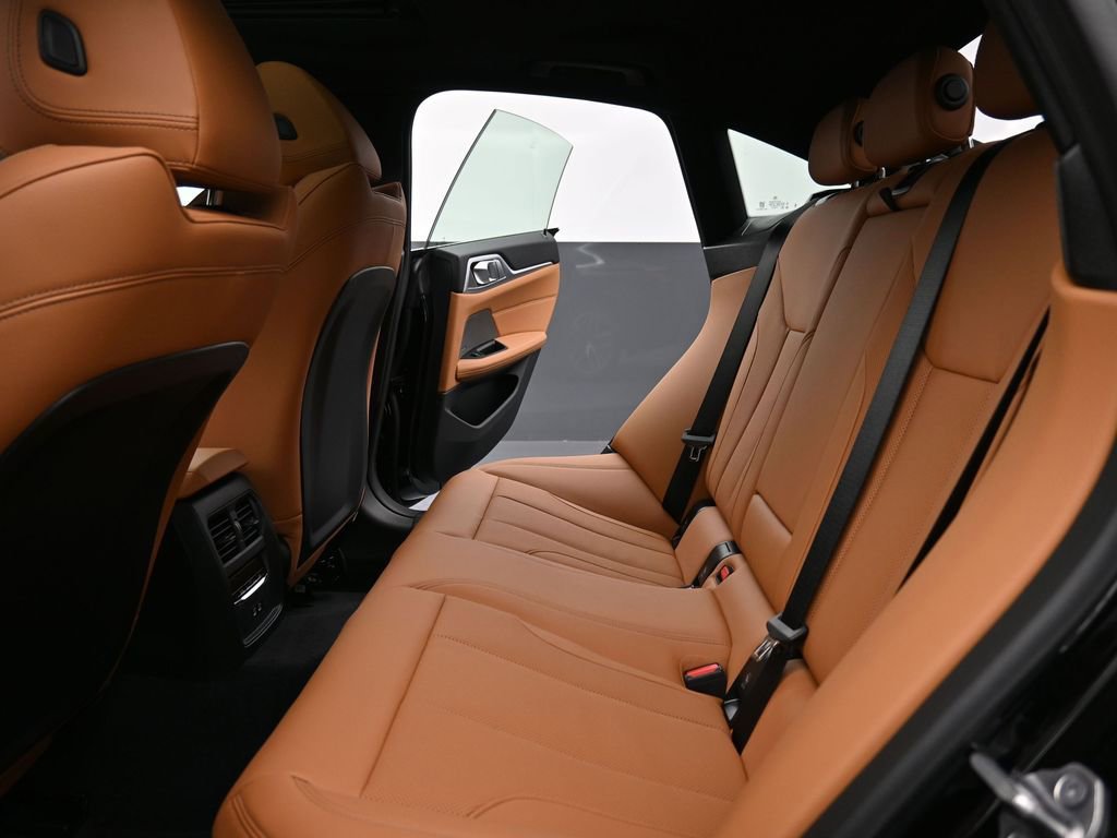 New 2026 BMW 430i xDrive w/ Premium Package AWD/4WD image 16