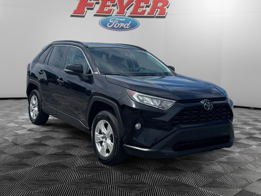 Used 2021 Toyota RAV4 XLE image 7