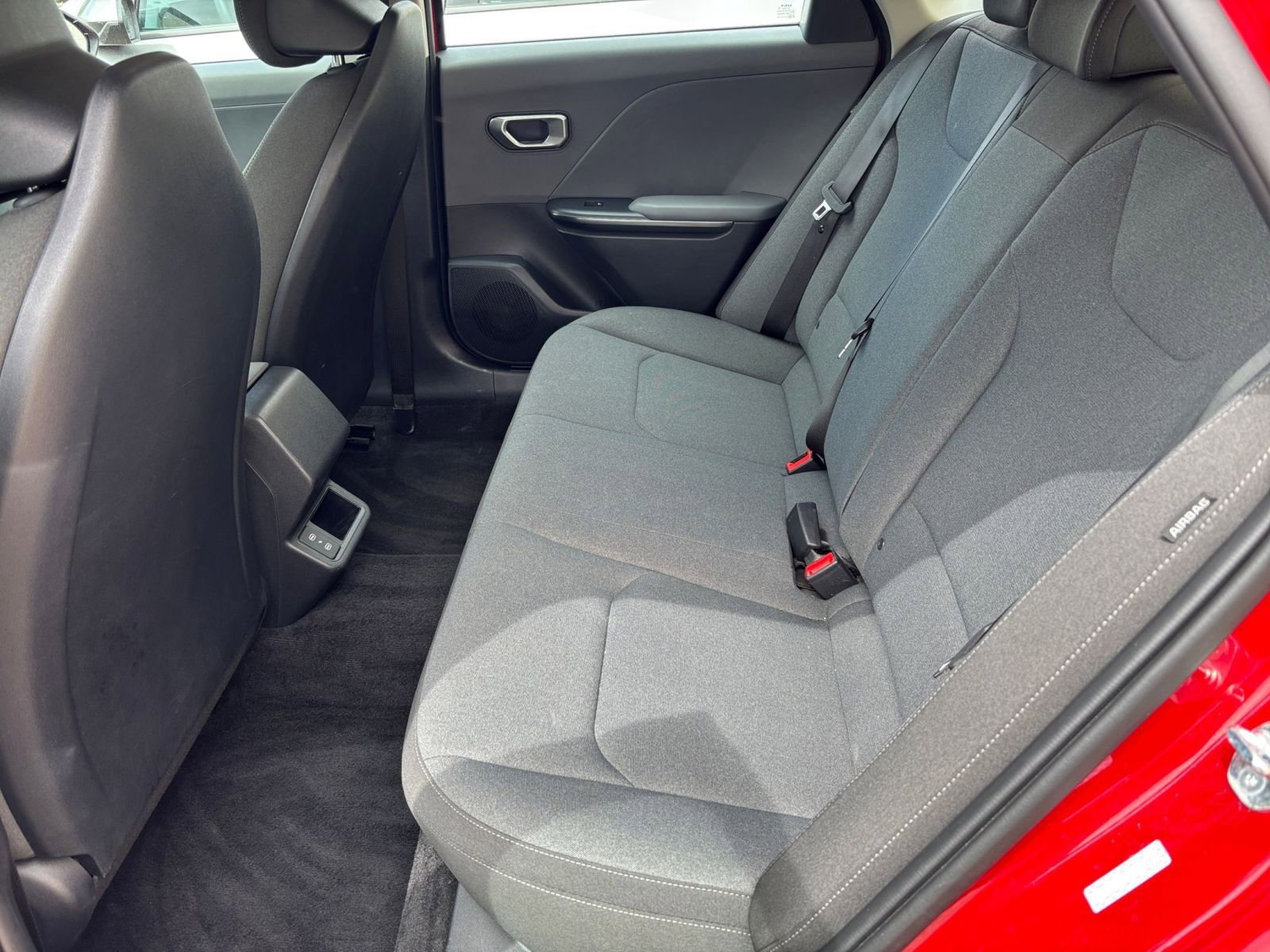 Used 2025 Kia K4 FWD image 25