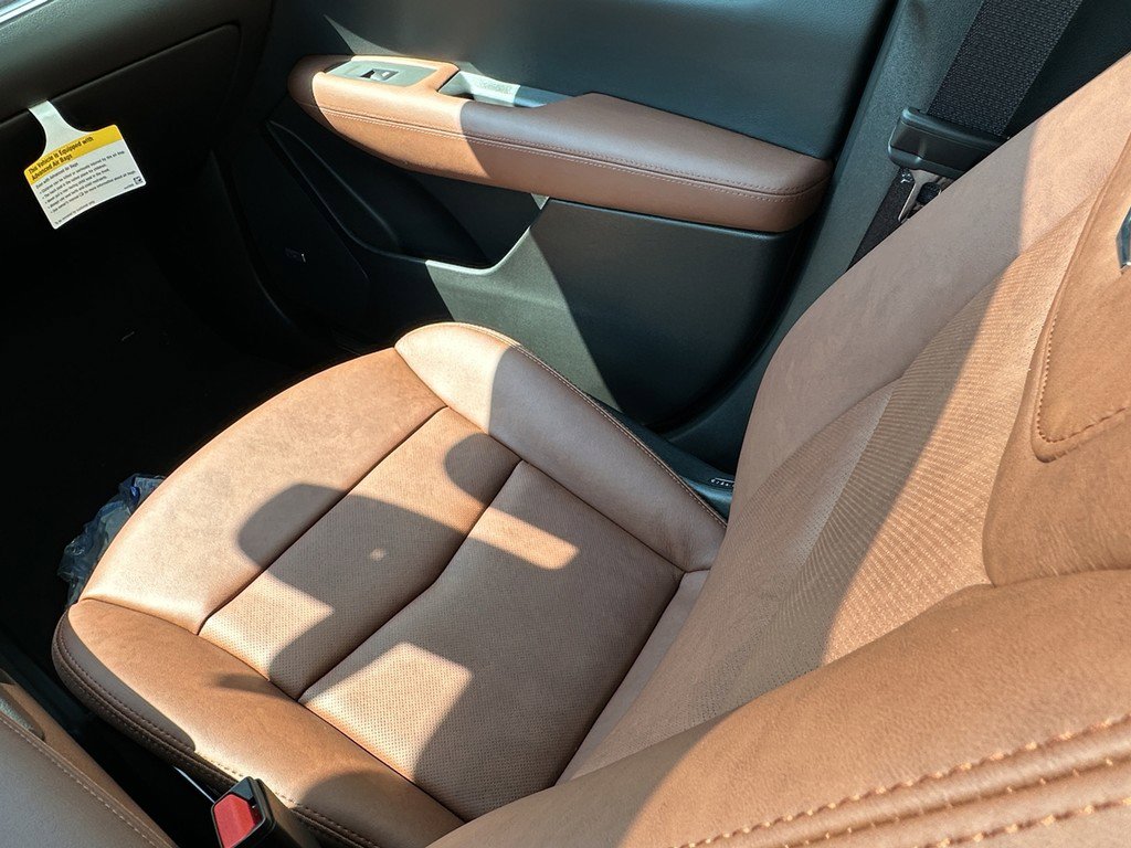 New 2025 Cadillac XT5 Premium Luxury image 13