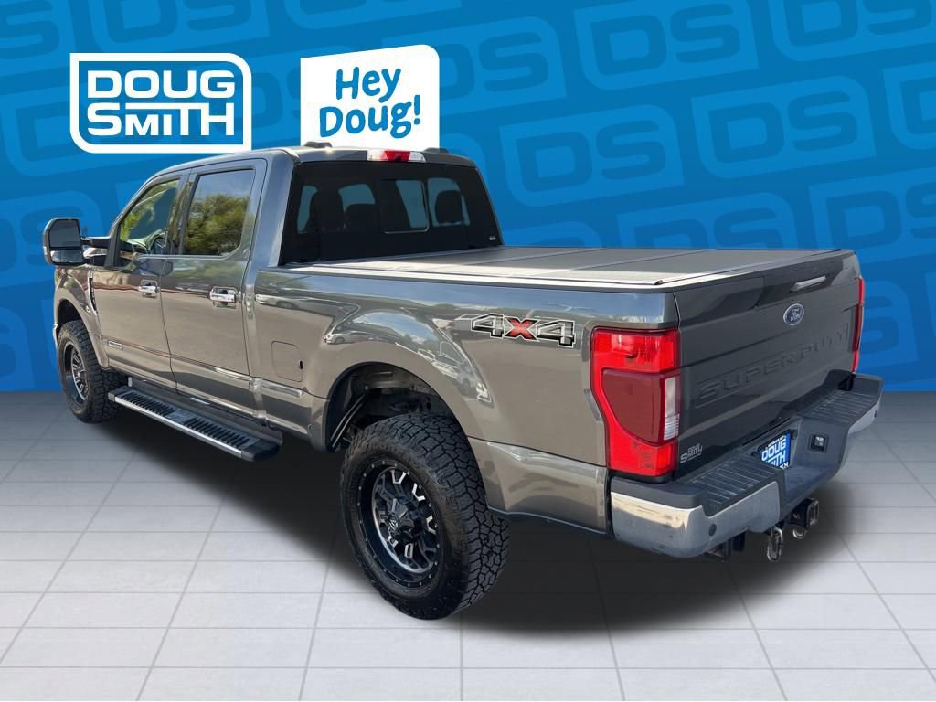 Used 2020 Ford F350 Lariat w/ Chrome Package image 4