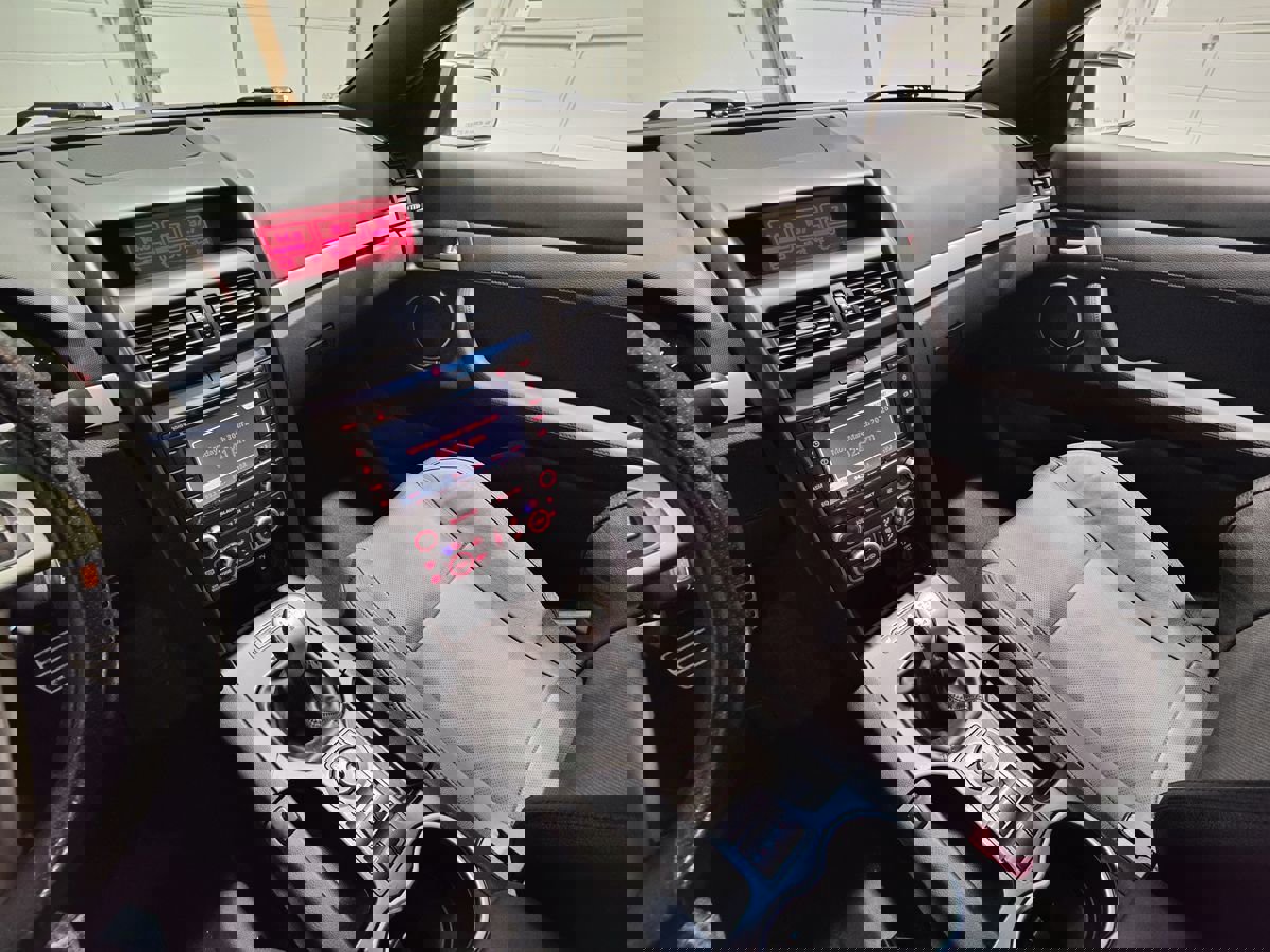 Used 2009 Pontiac G8 GXP image 29