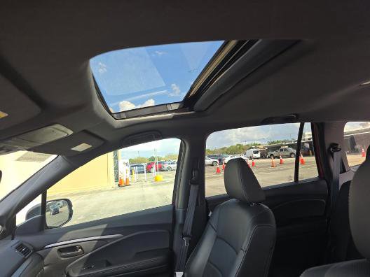 Used 2023 Honda Passport EX-L image 8