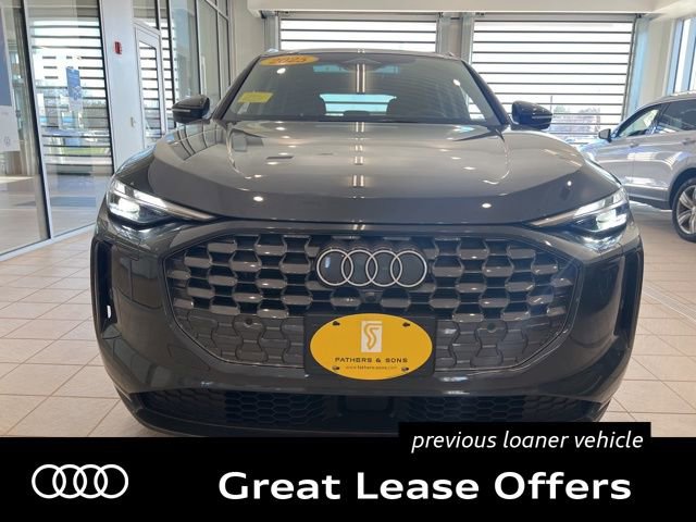Used 2025 Audi Q5 Premium w/ Convenience Package AWD/4WD image 2