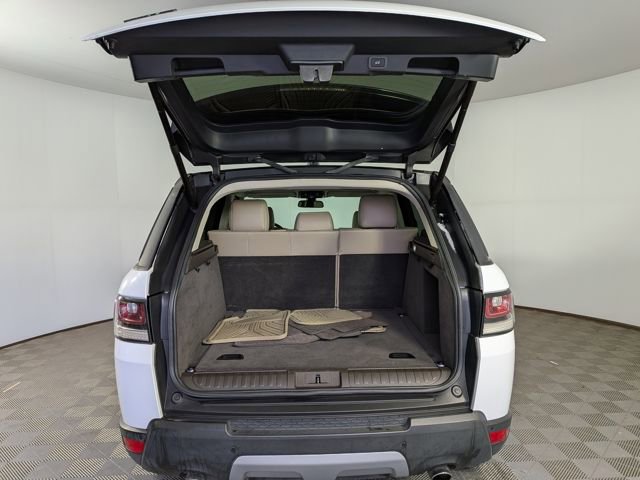 Used 2015 Land Rover Range Rover Sport HSE image 12