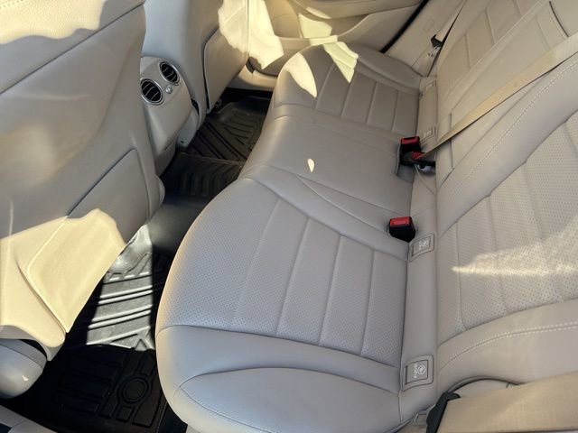 Used 2022 Mercedes-Benz GLC 300 4MATIC image 28