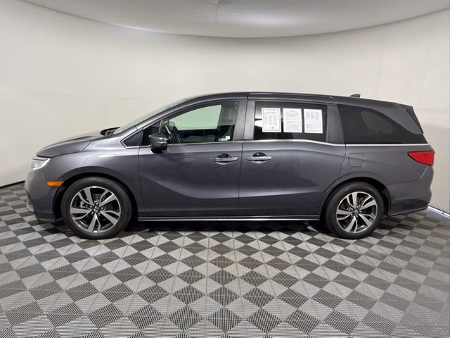 Used 2024 Honda Odyssey Touring image 3
