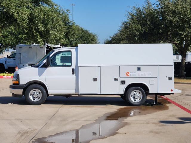 New 2025 Chevrolet Express 3500 w/ Power Convenience Package RWD image 11