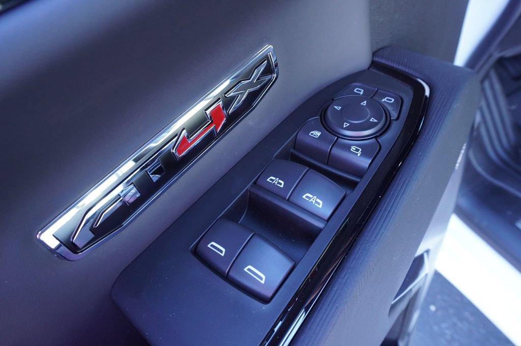 New 2026 GMC Sierra 1500 AT4X AWD/4WD image 17