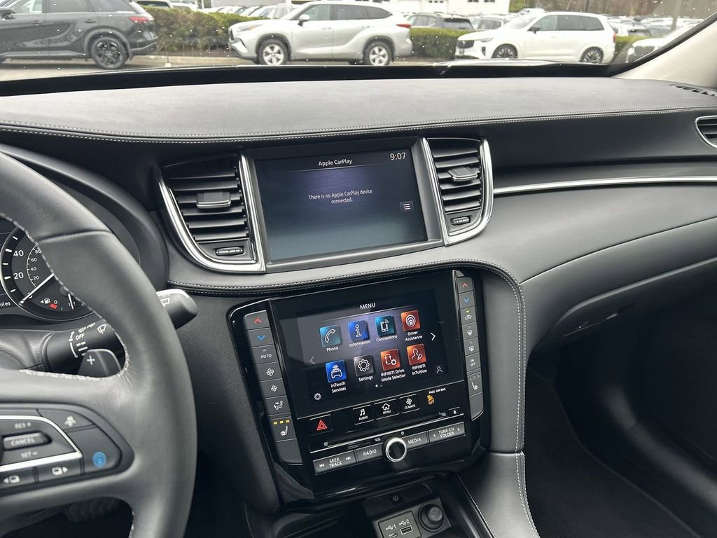 Certified 2025 INFINITI QX50 Luxe w/ Accent Package image 20