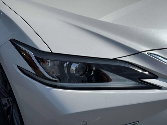 Used 2020 Lexus ES 350 w/ Premium Package FWD image 12