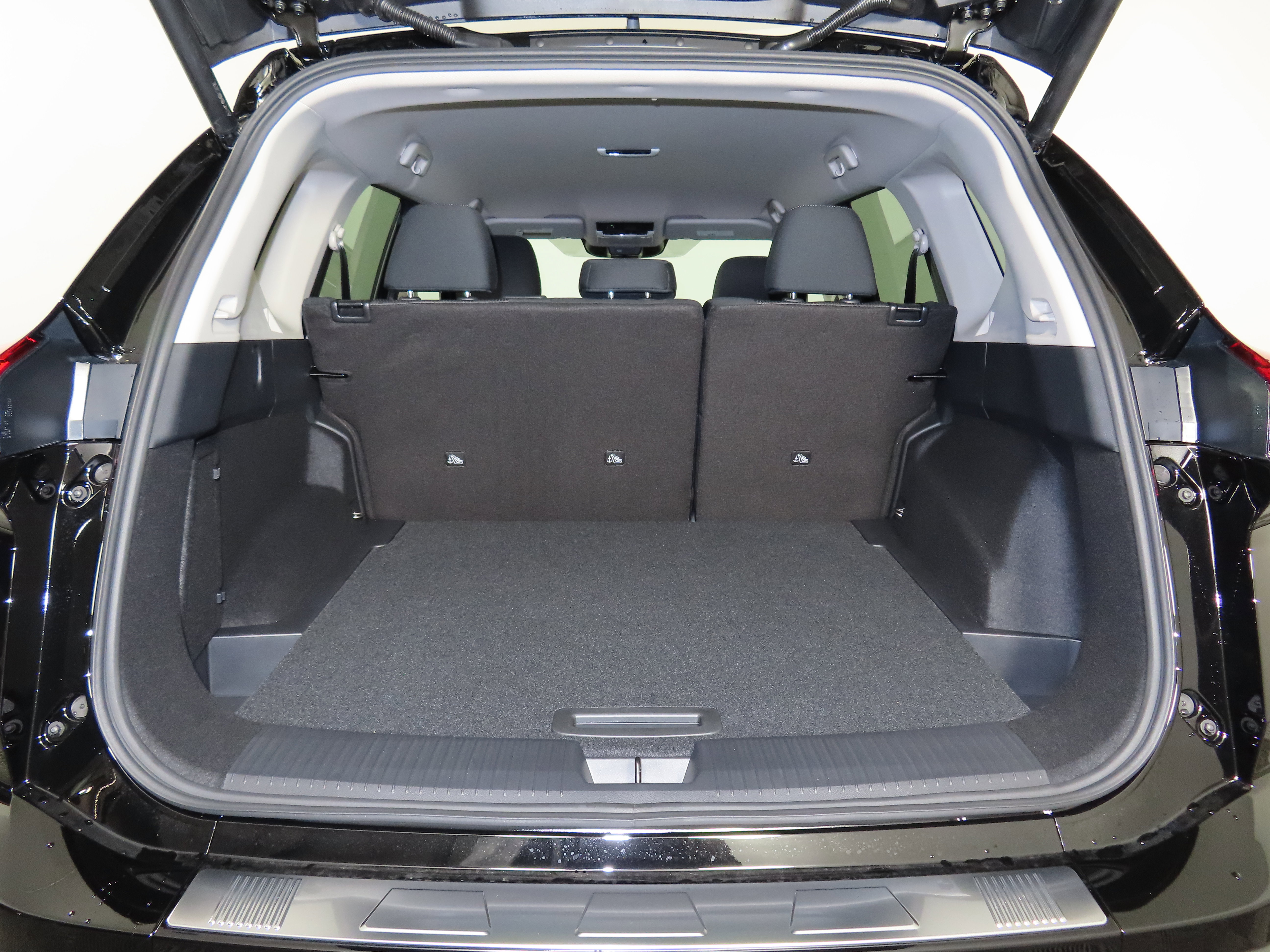 New 2026 Nissan Rogue SV image 11