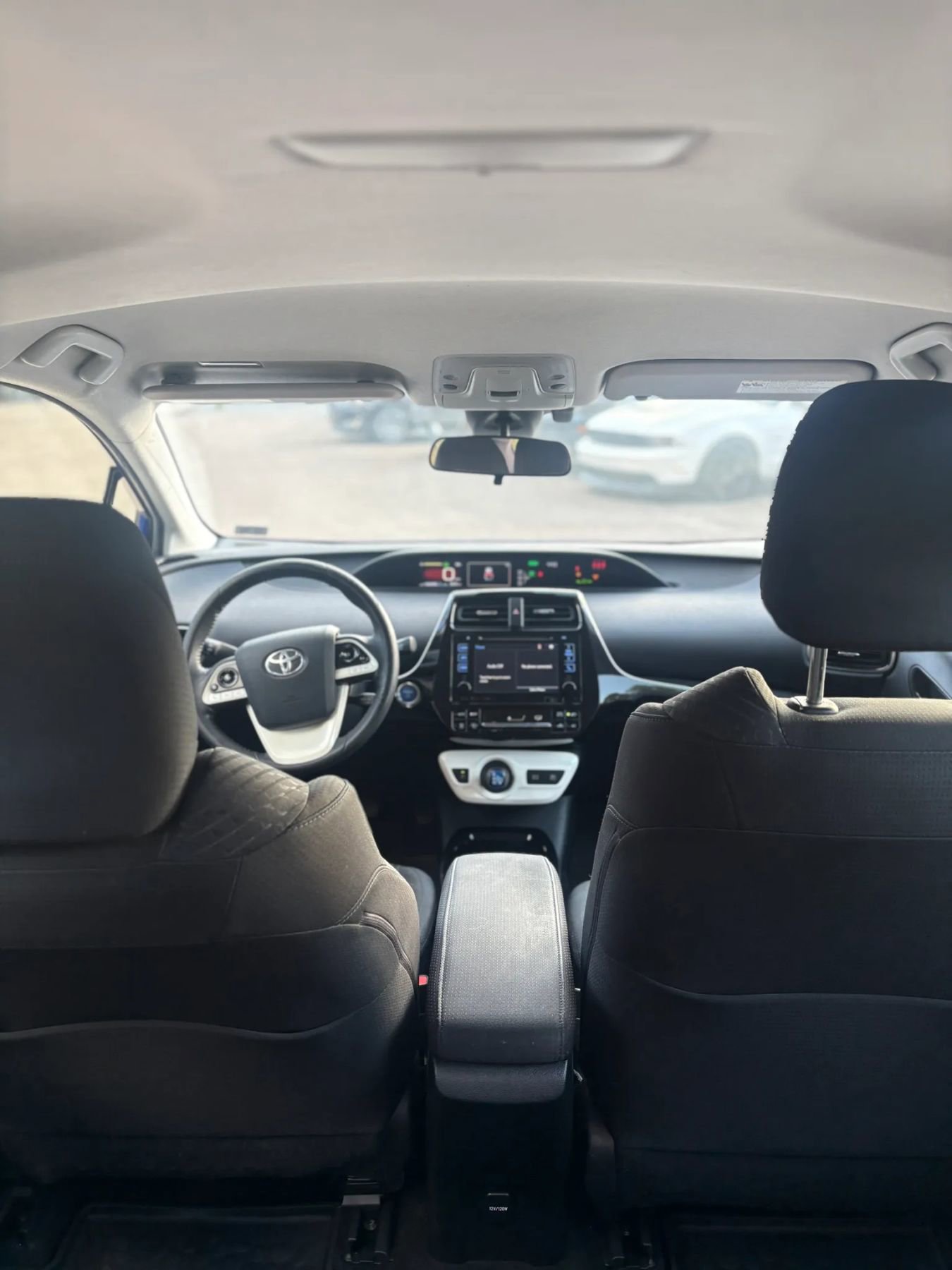 Used 2018 Toyota Prius Three FWD image 34