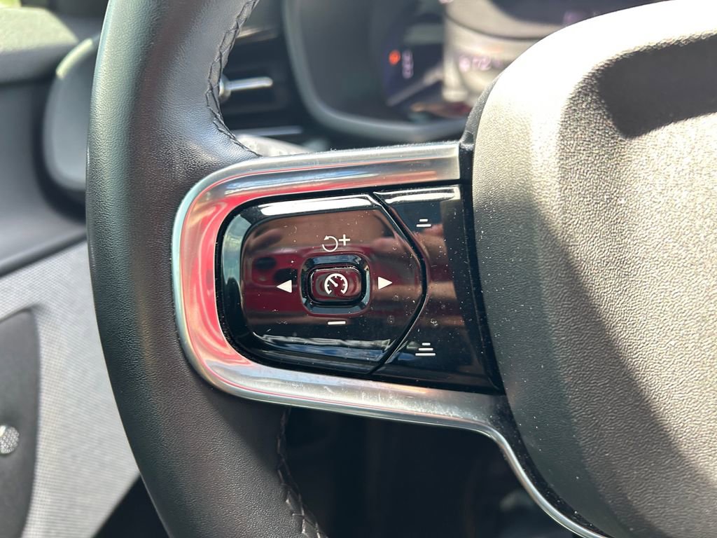 Used 2022 Polestar Polestar 2 w/ Performance Package AWD/4WD image 21