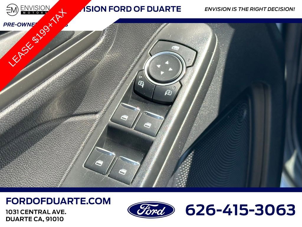 Used 2025 Ford Escape Active image 17