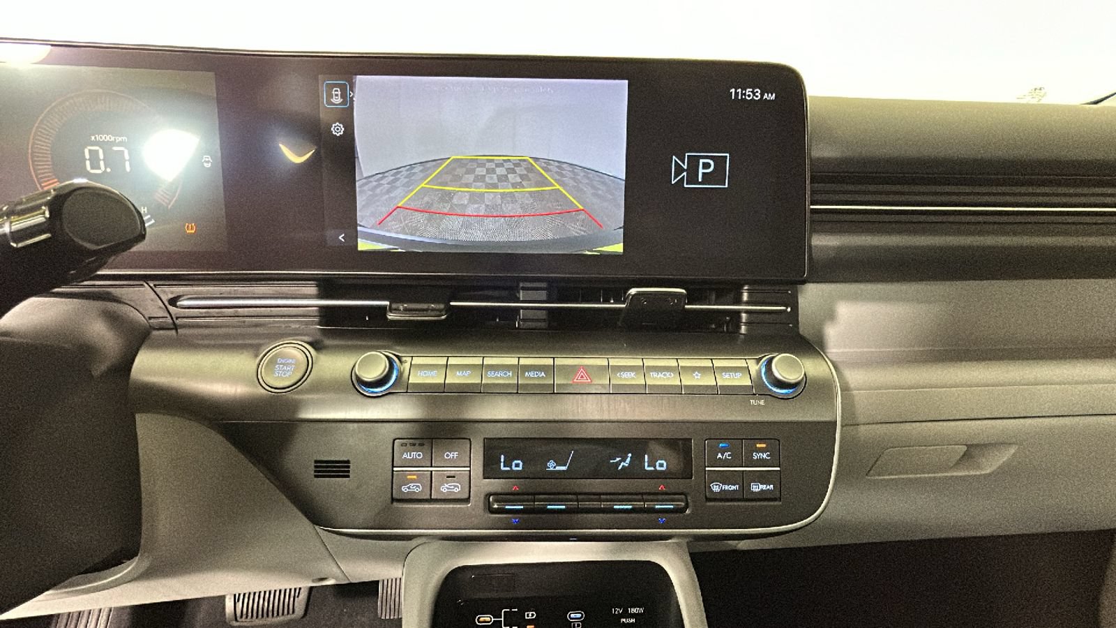 Used 2024 Hyundai Kona SEL FWD image 29