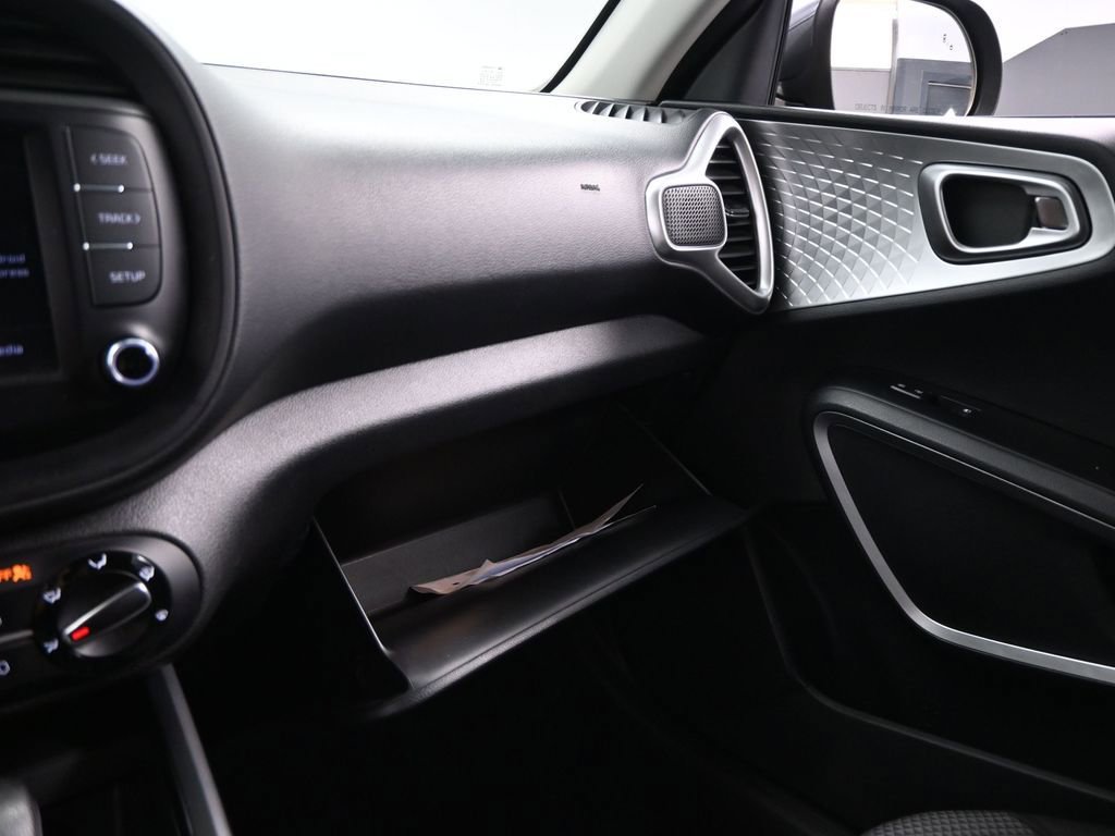 Used 2023 Kia Soul LX w/ LX Technology Package image 31
