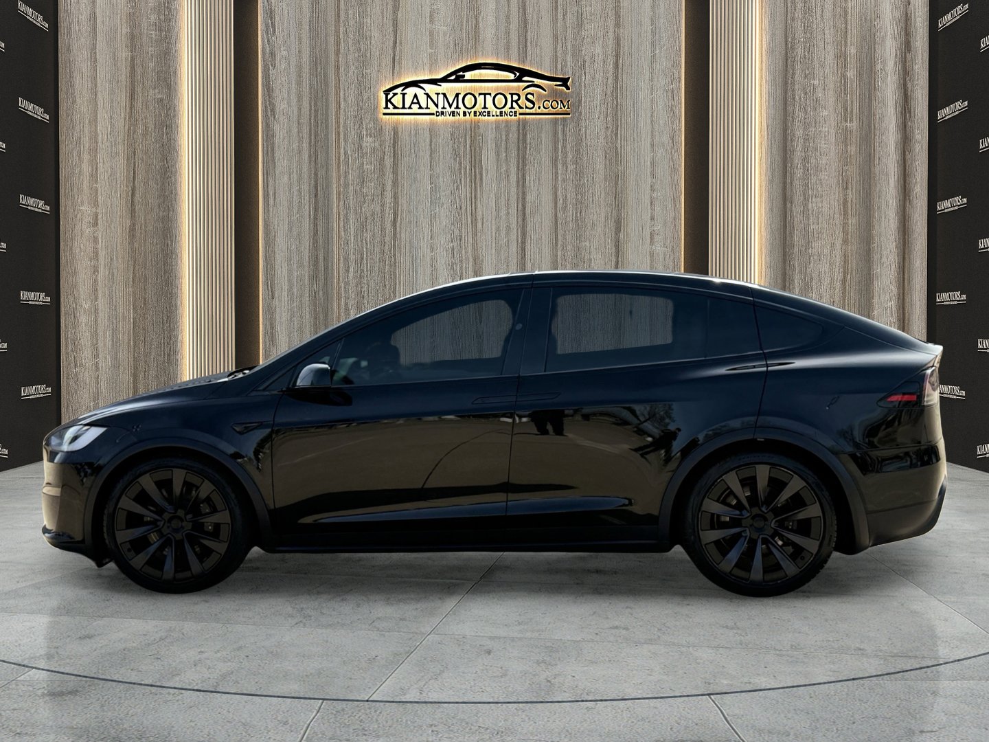 Used 2023 Tesla Model X image 7