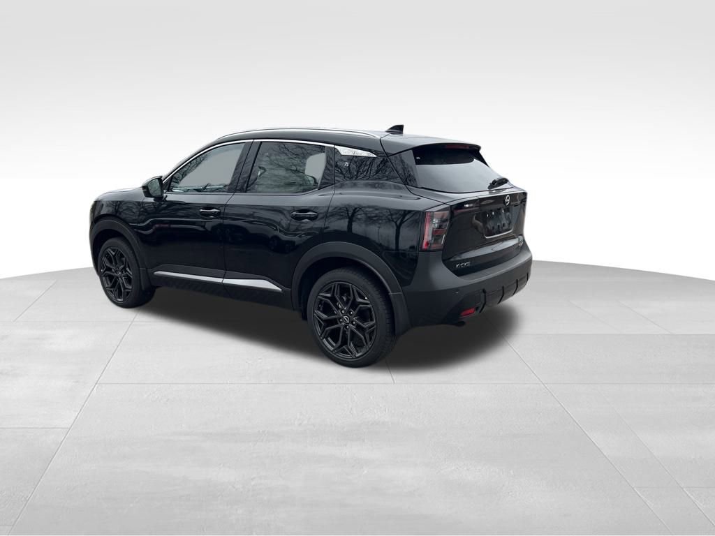 New 2025 Nissan Kicks SR AWD/4WD image 3