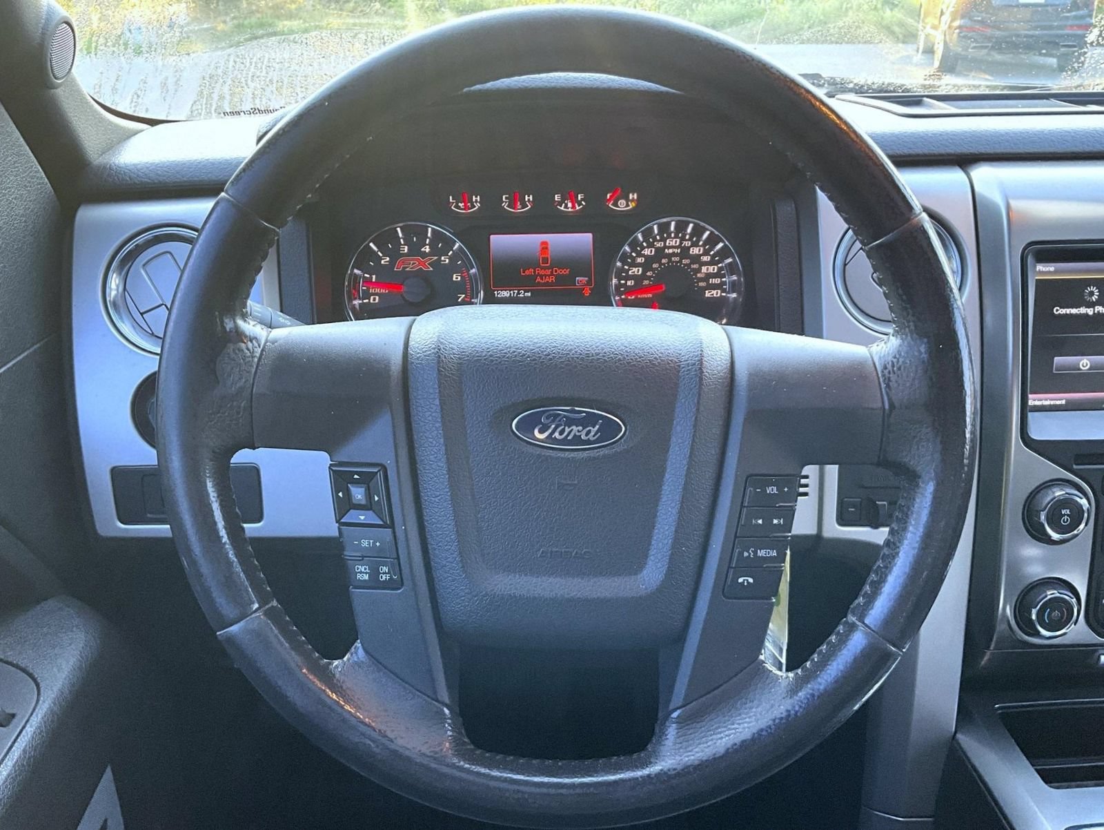 Used 2014 Ford F150 FX4 w/ Equipment Group 402A Luxury AWD/4WD image 12