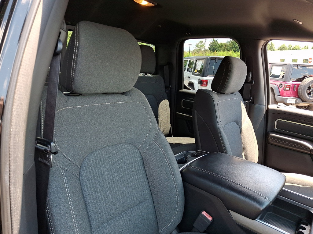 Used 2019 RAM 1500 Big Horn AWD/4WD image 13