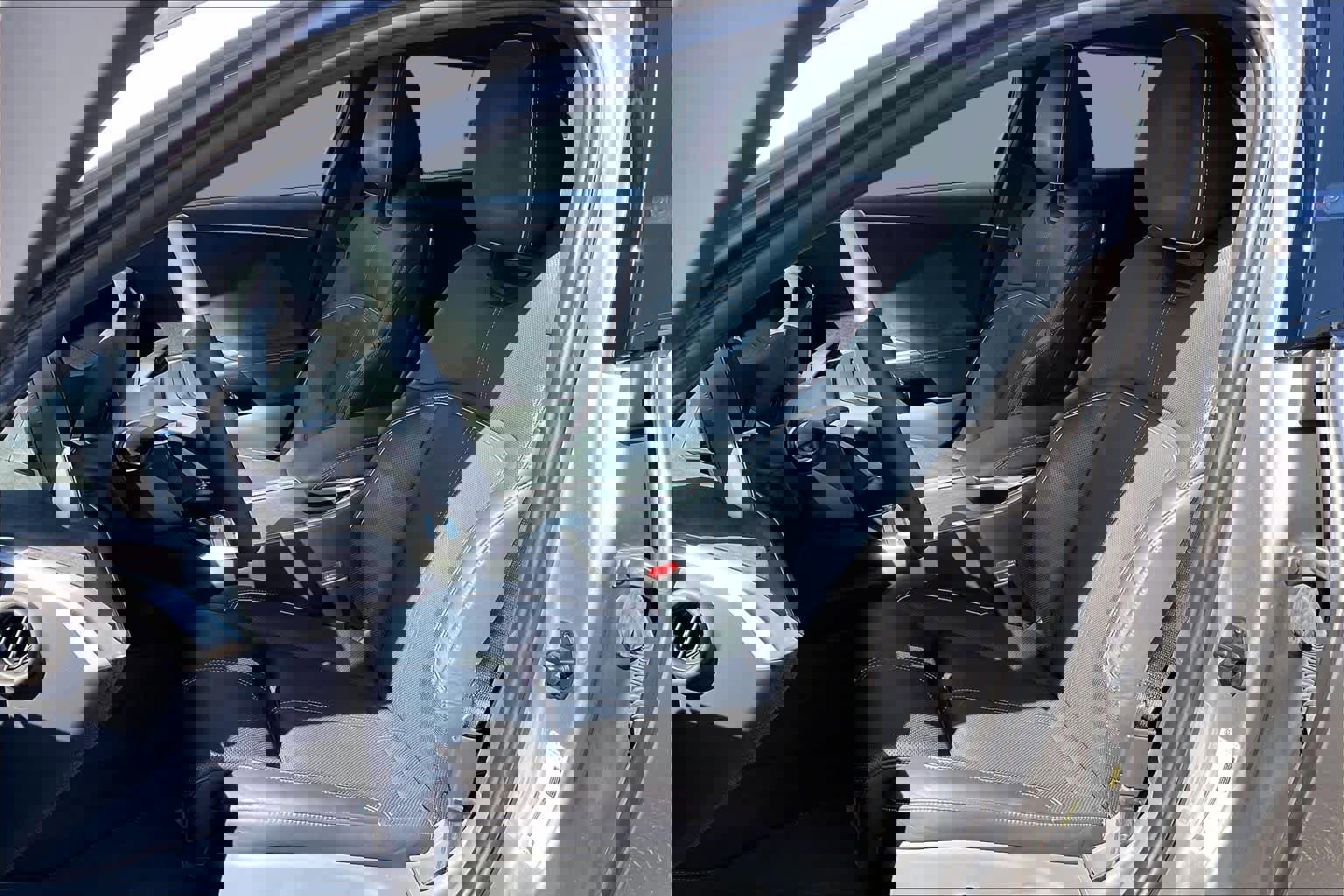 Used 2022 Lucid Air Grand Touring image 7