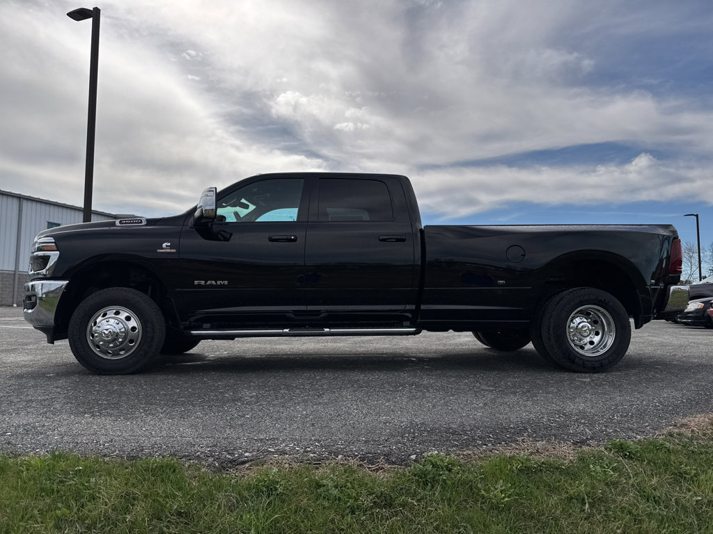 New 2026 RAM 3500 Laramie w/ Max Tow Package image 14